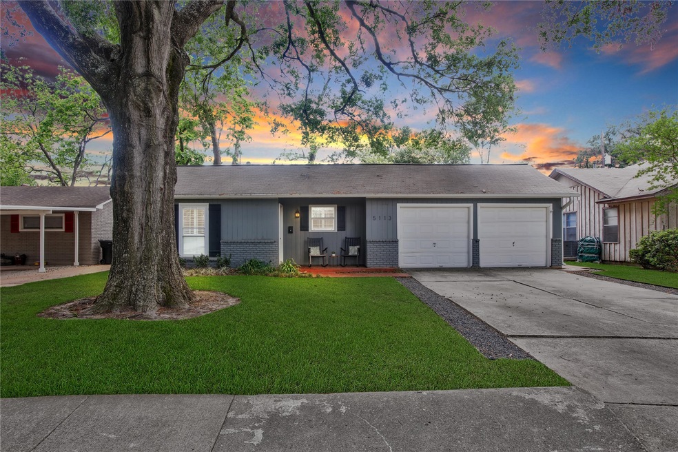 5113 De Lange Ln, Houston, TX 77092 - photo 1