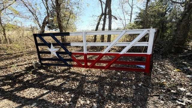 330 County Road 2975, Honey Grove, TX 75446 - photo 1