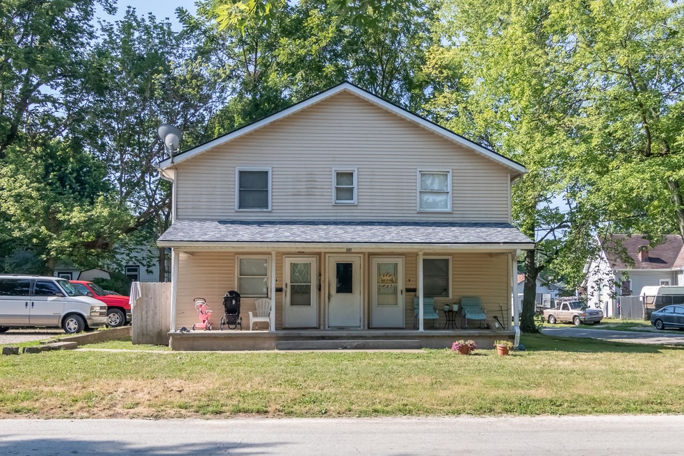 247 Kentucky St, Franklin, IN 46131 - photo 1