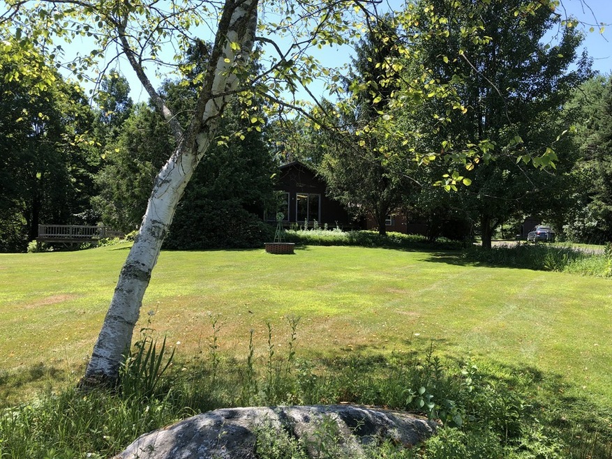 82 Mountain St, South Deerfield, MA 01373 - photo 1