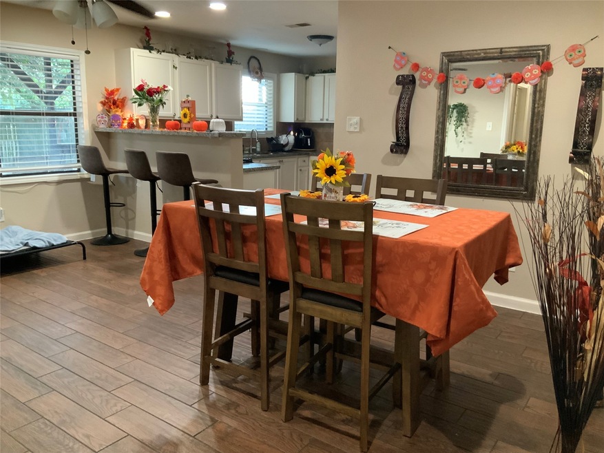 For Sale $205,000 • Co-Listing Agent
