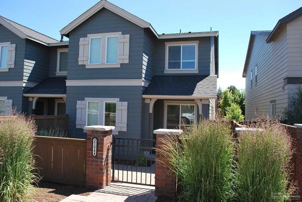 21044 High Desert Ln, Bend, OR 97701 - photo 1
