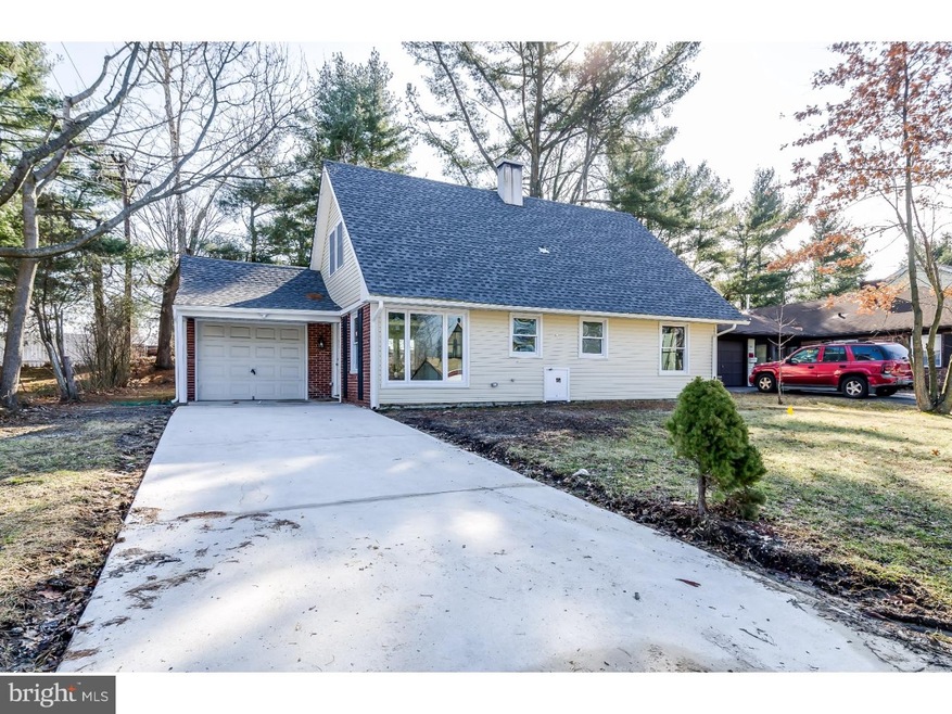 150 Pheasant Ln, Willingboro, NJ 08046 - photo 1