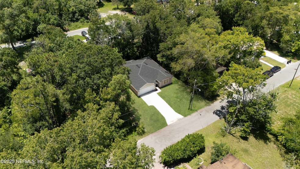 Overhead close to Downtown