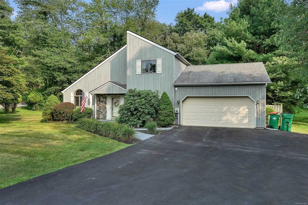 3 Sachson Place, Wappingers Falls, NY 12590 - photo 1
