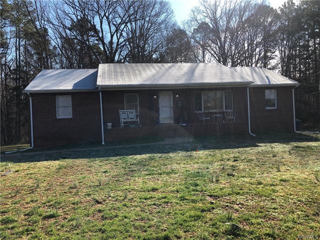 14341 Mason Ln, Amelia Court House, VA 23002 - photo 1