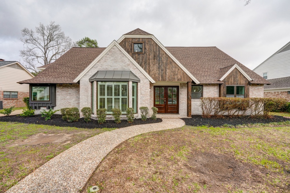 13306 Havershire Ln, Houston, TX 77079 - photo 1