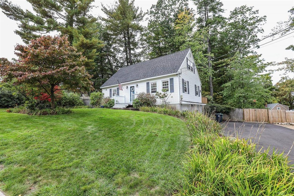 3 Pinehurst Ave, Nashua, NH 03062 - photo 1