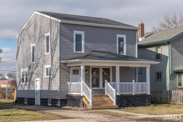 1913 Prairie St, Elkhart, IN 46516 - photo 1