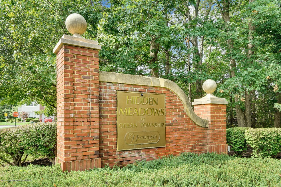 5 Danielle Dr Ocean Township-large-001-2