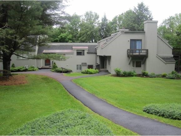 1163 Baker Turn Kw2d unit D, Hartford, VT 05059 - photo 1