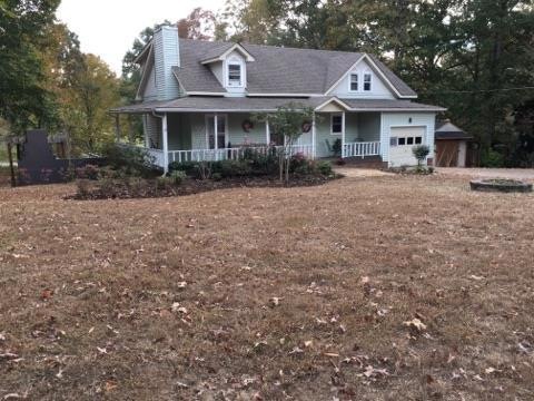 Welcome to 113 Dell Vista Way!