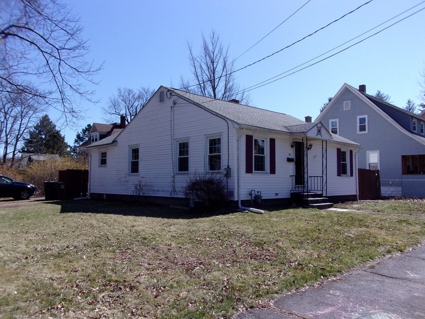 18 1/2 Malone Ave, Westfield, MA 01085 - photo 1