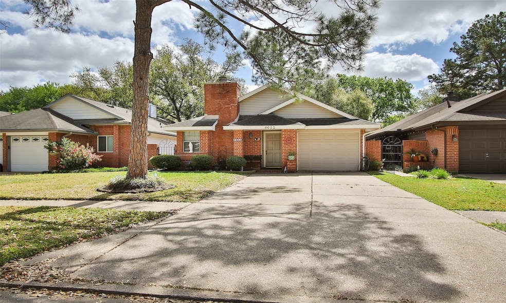 8622 Laurel Trails Dr, Houston, TX 77095 - photo 1