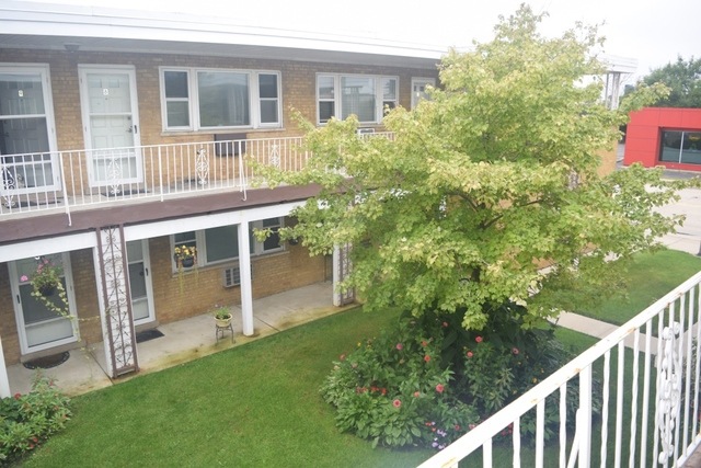 4753 25th Ave unit 19, Schiller Park, IL 60176 - photo 1