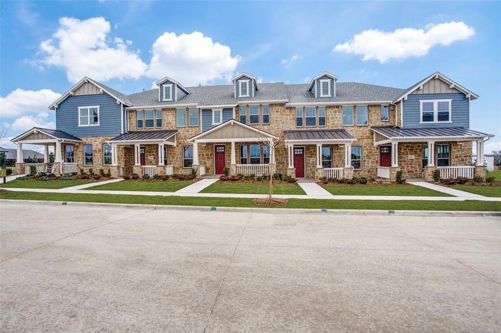 Timeless and classic, the beautiful Craftsman exte