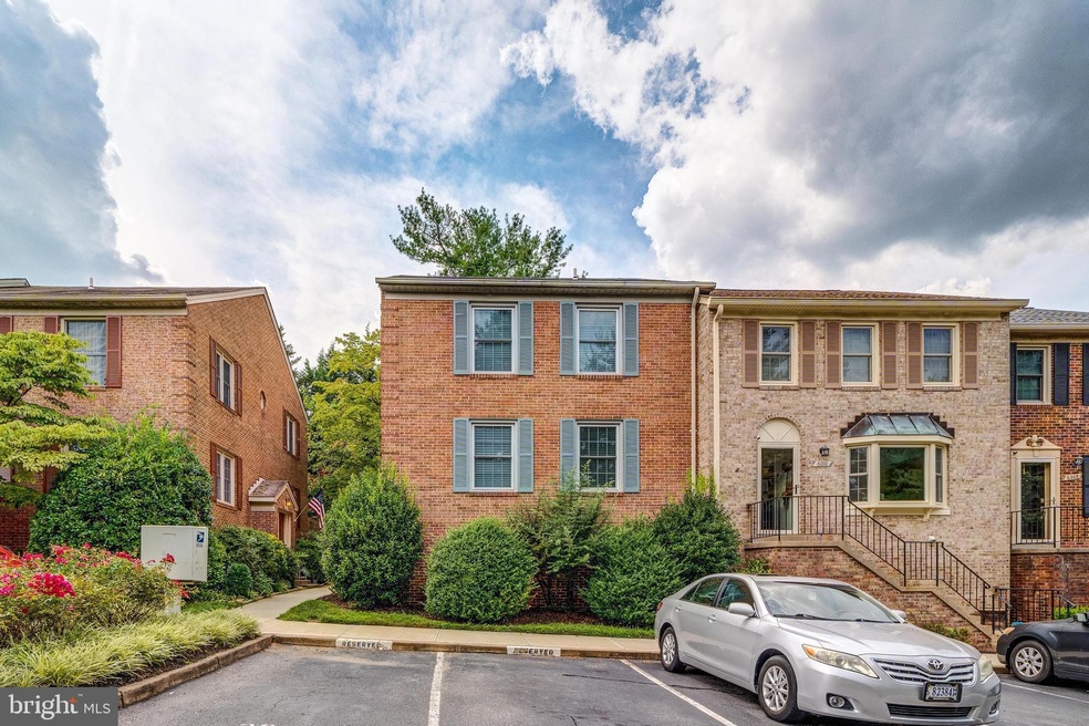 6012 Morgan Ct, Alexandria, VA 22312 - photo 1