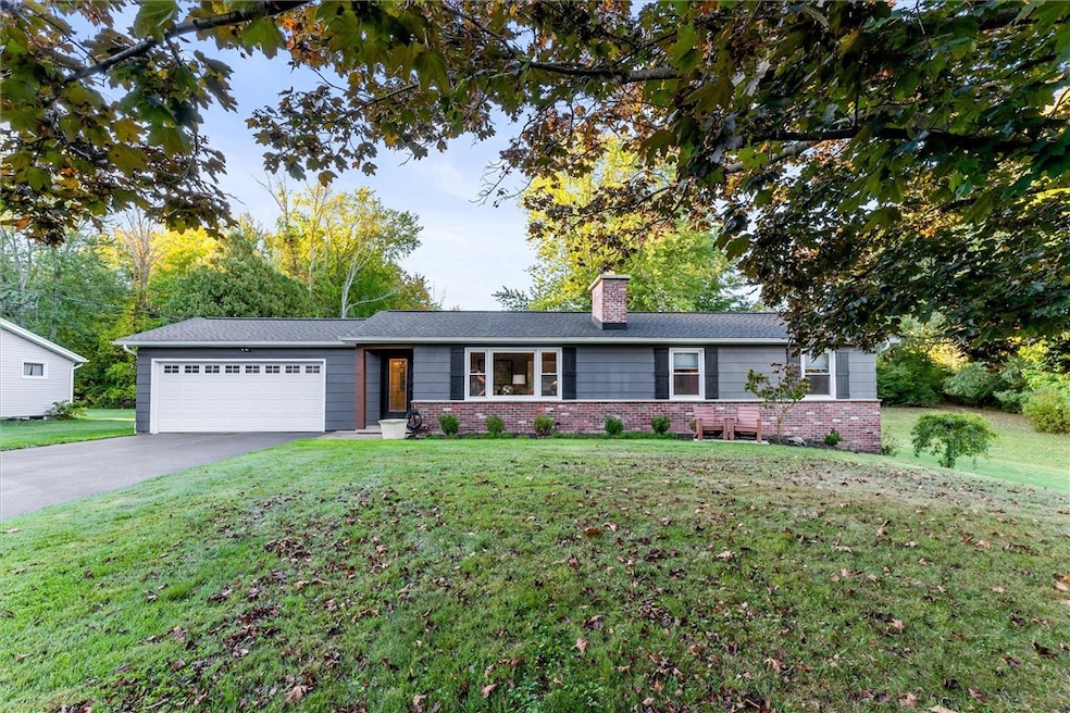 857 Hamlin Center Rd, Hamlin, NY 14464 - photo 1