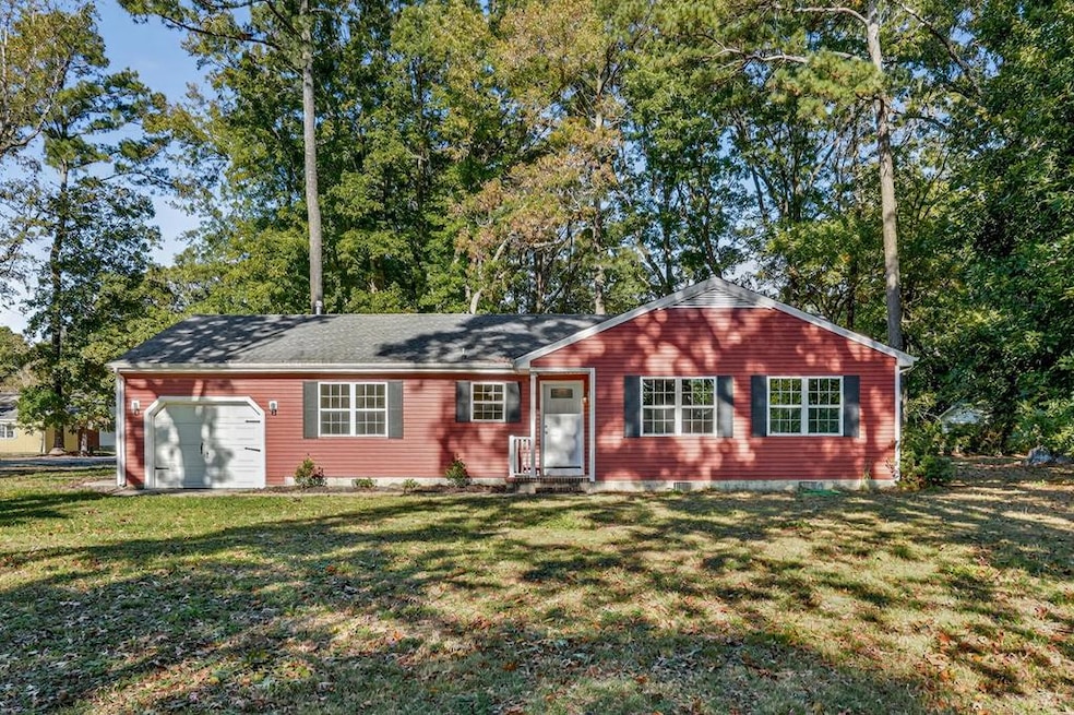 Under Contract $250,000 • Co-Listing Agent