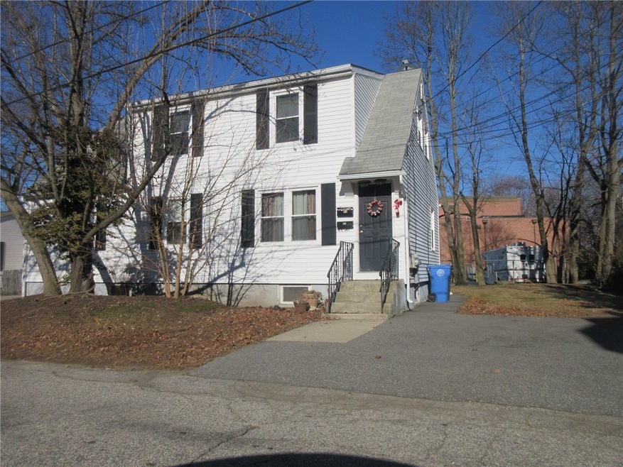 41 Bolton St unit 1 St Floor, Cranston, RI 02920 - photo 1