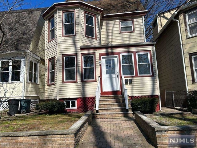 27 Llewellyn Ave unit B, Bloomfield, NJ 07003 - photo 1