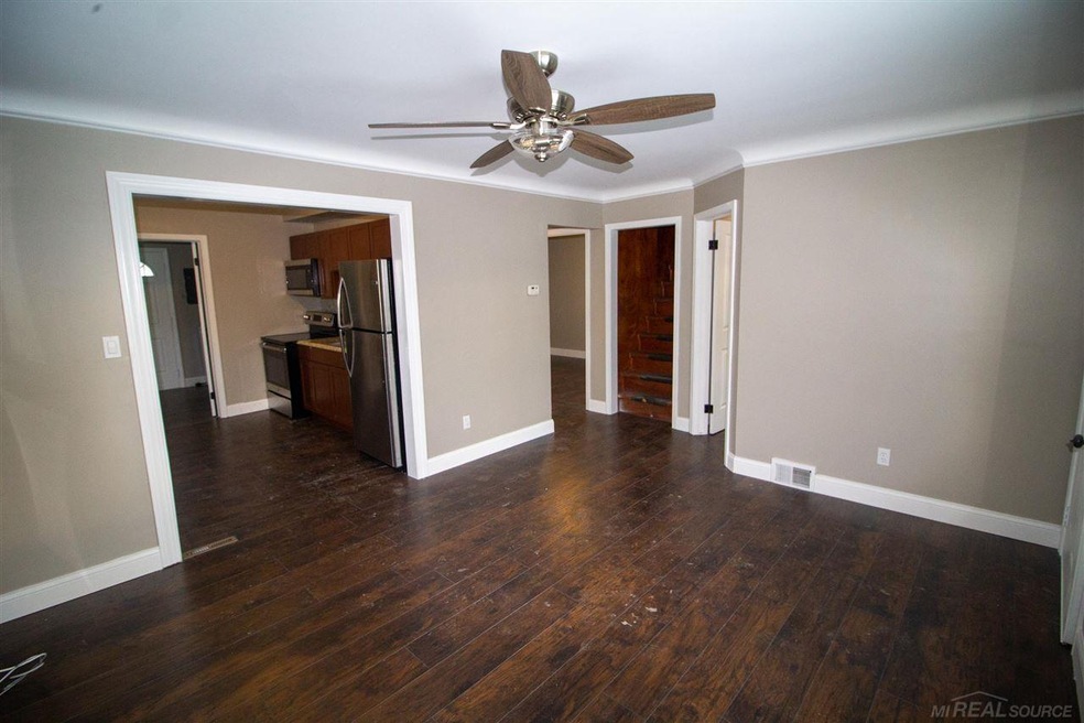 26334 Belanger St, Roseville, MI 48066 - photo 1