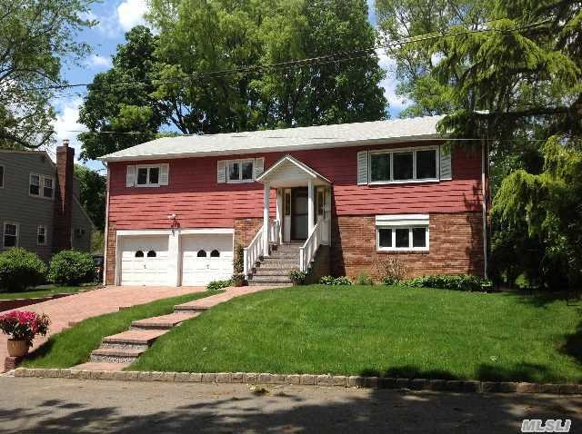 21 Arbor St, Great Neck, NY 11021 - photo 1