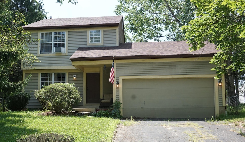 1277 Eagle View Dr, Columbus, OH 43228 - photo 1