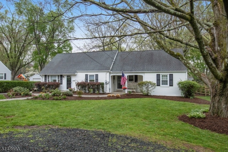 56 Liberty Rd, Bernardsville, NJ 07924 - photo 1