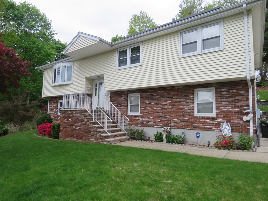 8 Patrick Cir, Stoneham, MA 02180 - photo 1