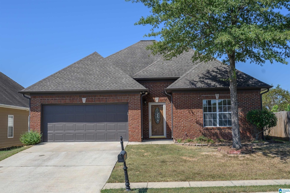 159 Charlton Ln, Calera, AL 35040 - photo 1