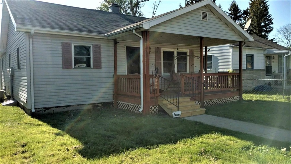 2325 S Pershing Dr, Muncie, IN 47302 - photo 1