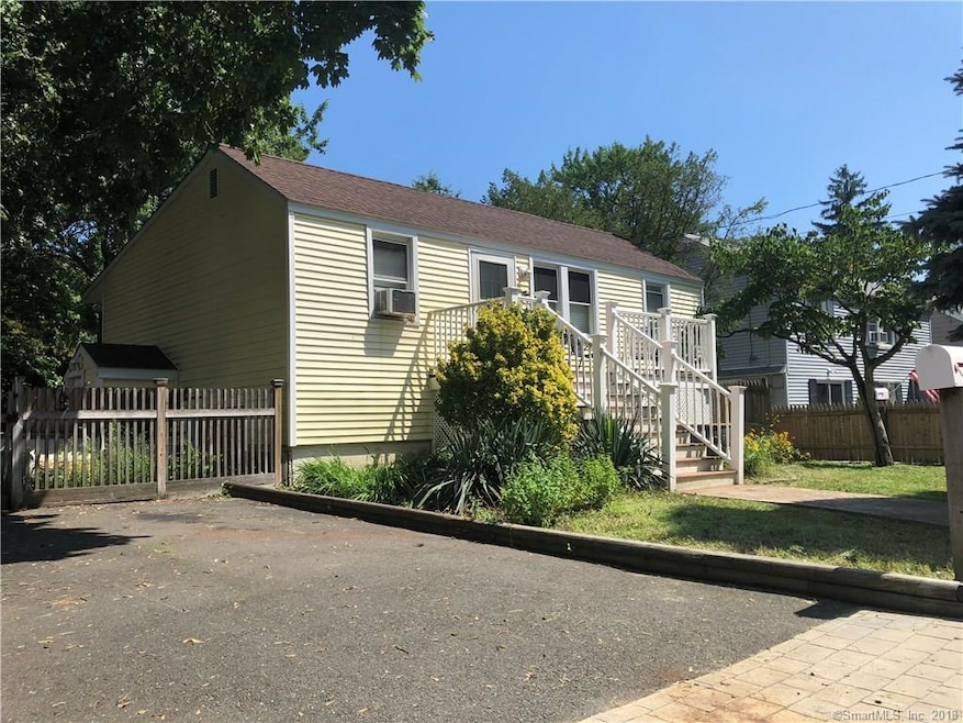 45 Frisbie St, Stamford, CT 06906 - photo 1