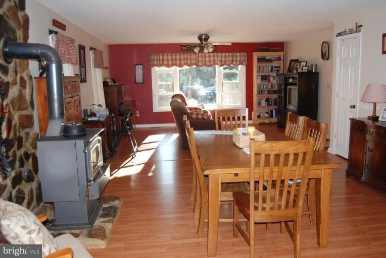 6473 Burr Hill Rd, Rhoadesville, VA 22542 - photo 1