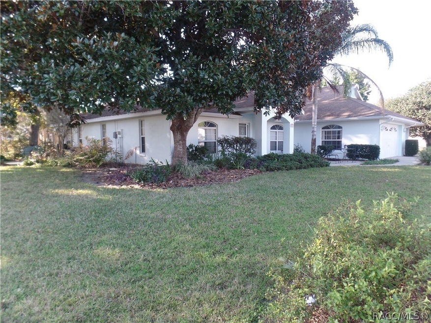 3992 E. LAKE HERNANDO