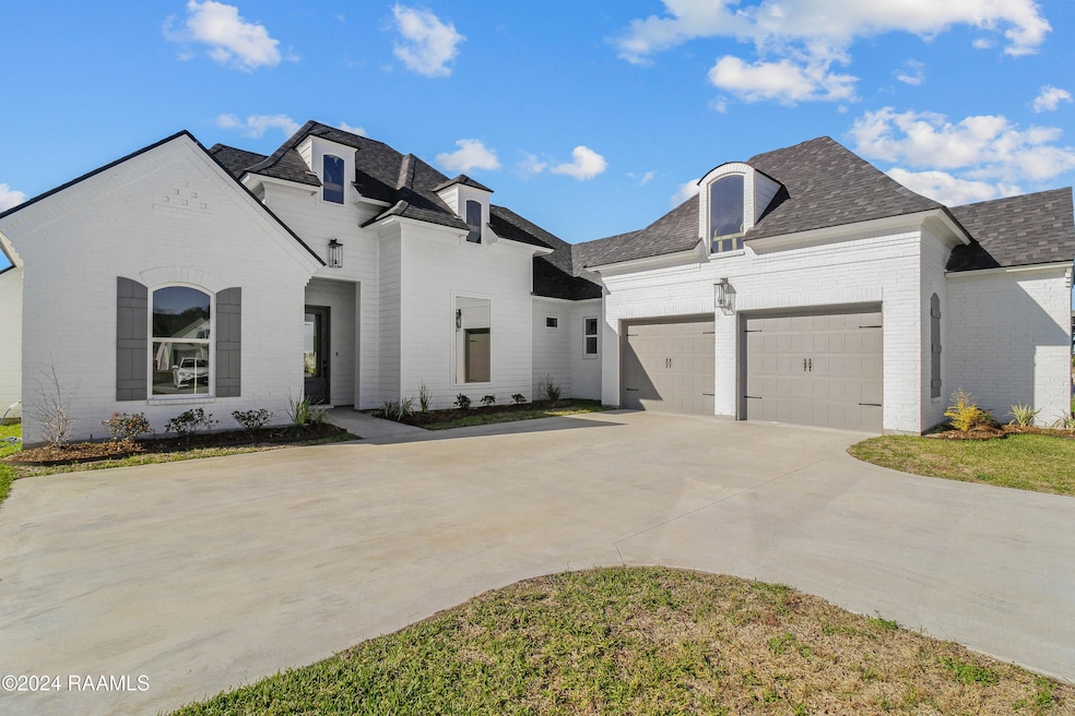 151 Cypress Bend Rd Front
