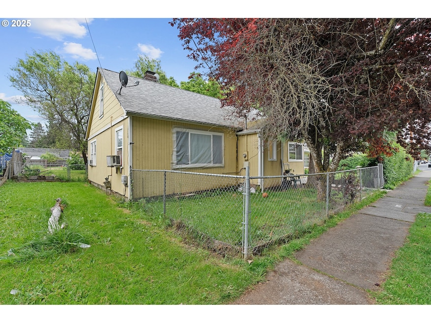 440 N 14th Ave, Cornelius, OR 97113 - photo 1