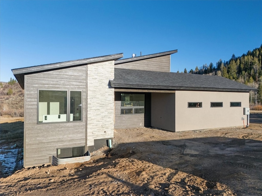 30615 Boot Ct, Oak Creek, CO 80467 - photo 1