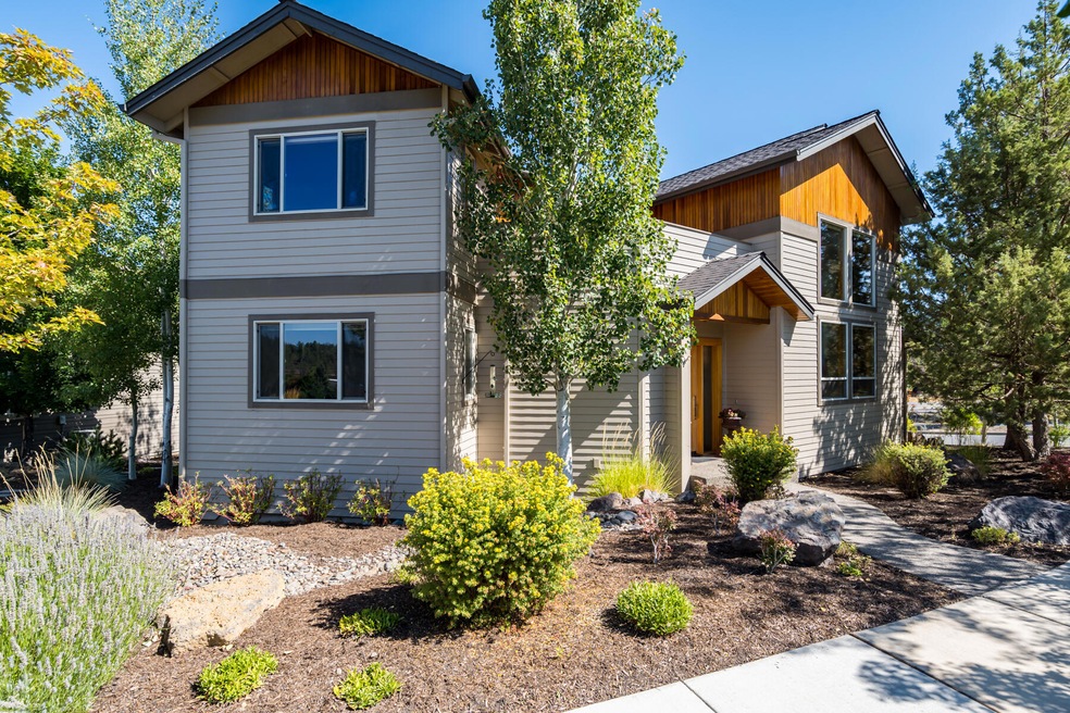 2288 NW Summerhill Dr, Bend, OR 97701 - photo 1