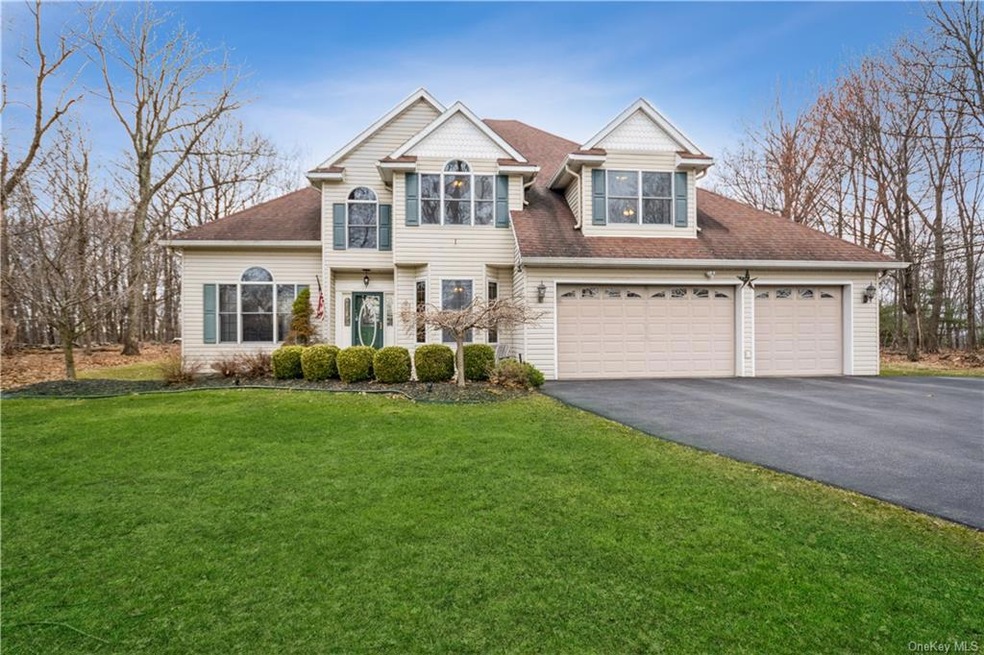 64 Sandra Ln, Monroe, NY 10950 - photo 1