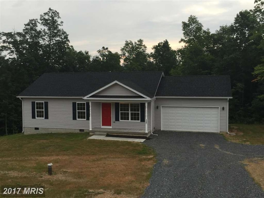 160 Tabasco Ln, Hedgesville, WV 25427 - photo 1