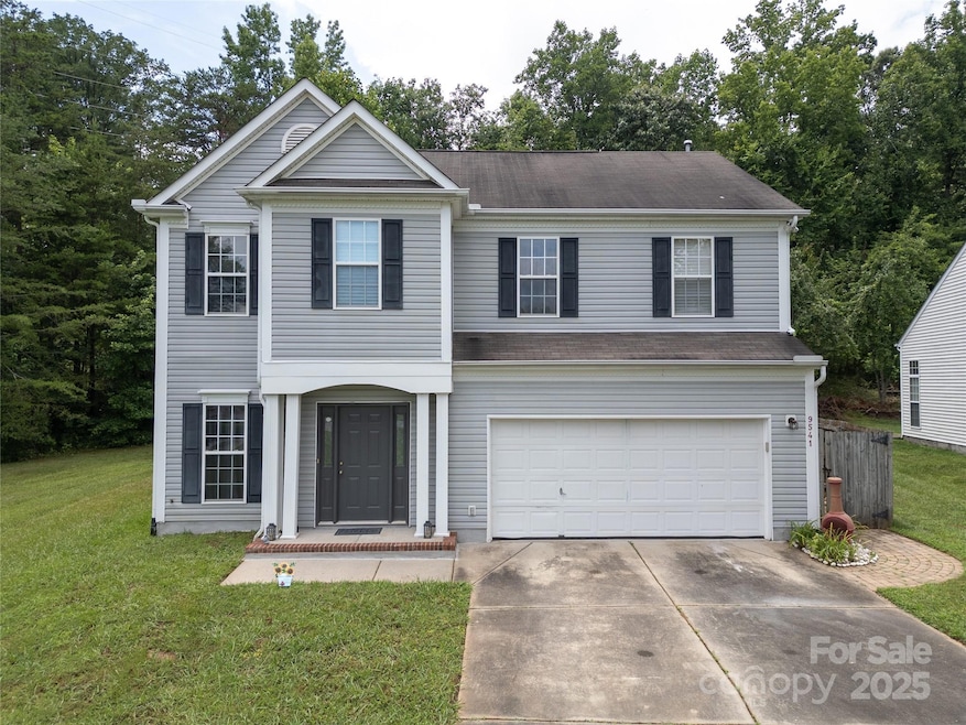 For Sale $384,900 • Co-Listing Agent
