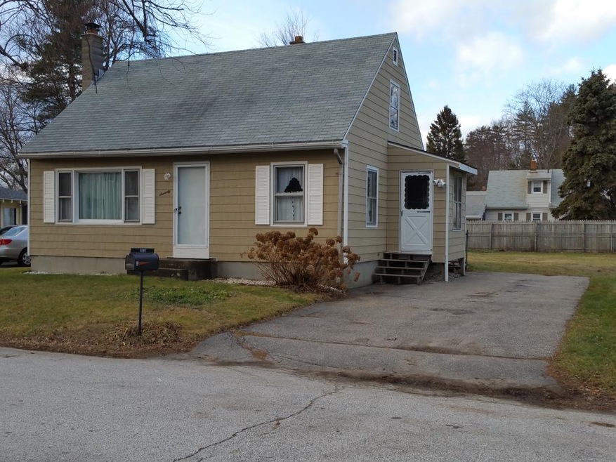 70 Bow St, Manchester, NH 03103 - photo 1