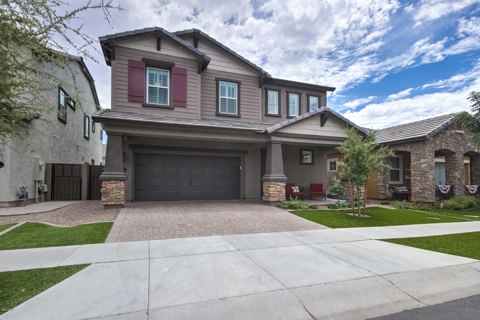 10607 E Nopal Ave-1