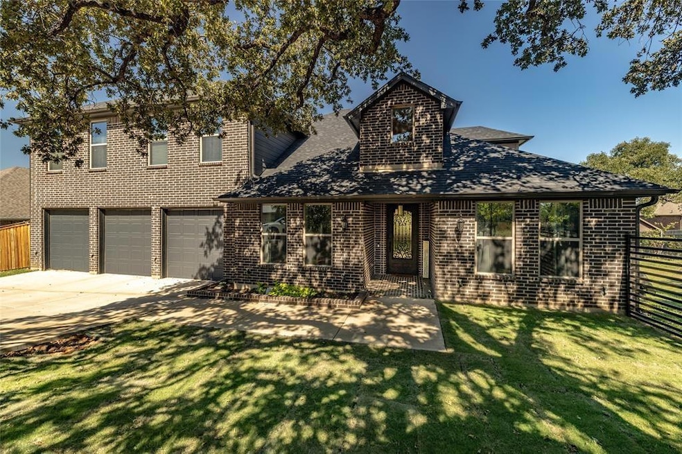 8105 Mickey St, North Richland Hills, TX 76182 - photo 1