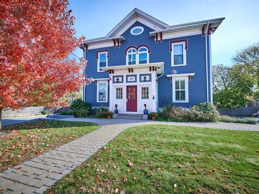 107 Highland Ave unit 8, Salem, MA 01970 - photo 1