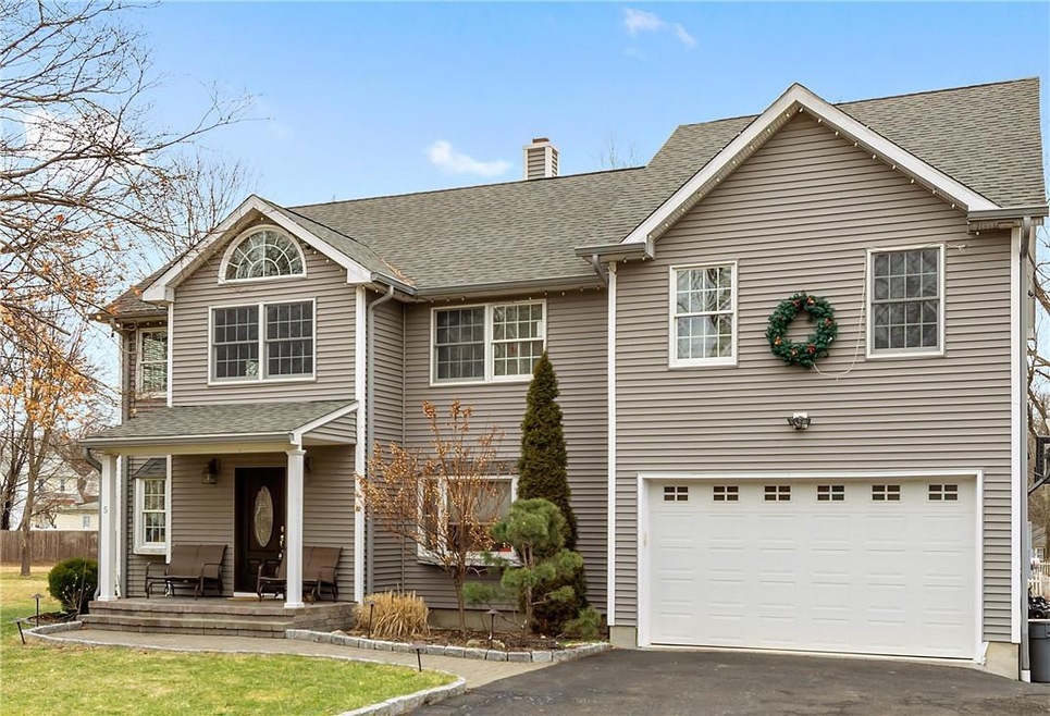 5 Dimond Ave, Cortlandt Manor, NY 10567 - photo 1