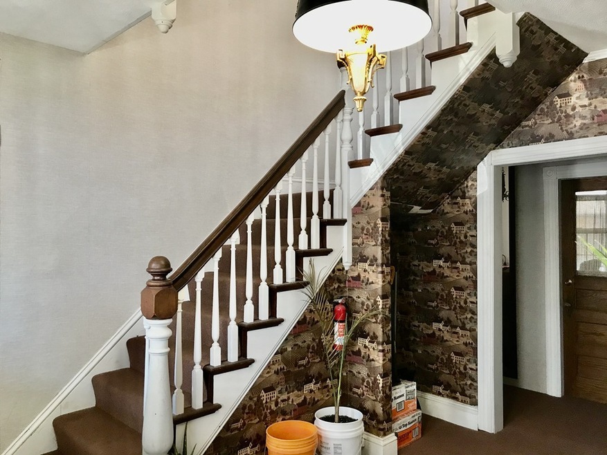 178 N Main St unit 3, Attleboro, MA 02703 - photo 1