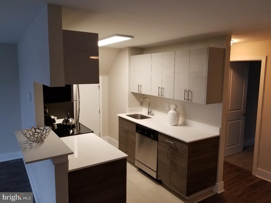 102 W North Ln unit B1, Conshohocken, PA 19428 - photo 1