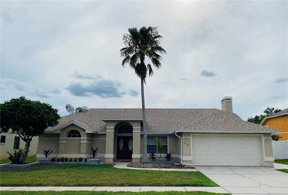 Sold $400,000 • Co-Listing Agent